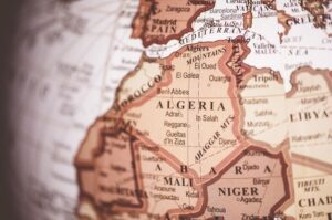Welche Staaten haben Anteil an der Sahara? Alle Länder, die zur Sahara gehören