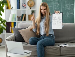 Wie kann man am besten Englisch zu Hause lernen? Die effektivsten Methoden zum Englischlernen ohne Sprachschule