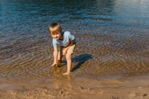 Wo Bleibt Das Wasser Bei Ebbe? Warum sich das Meer bei Ebbe zurückzieht und wohin das Wasser verschwindet